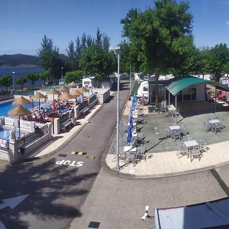 Apartamentos Turisticos Vilagarcia- Rio Ulla Вілагарсія-де-Ароуса Екстер'єр фото