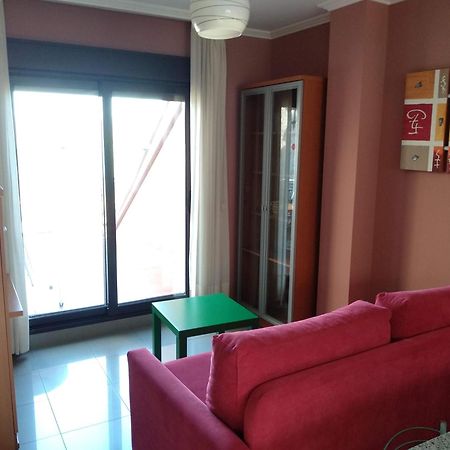 Apartamentos Turisticos Vilagarcia- Rio Ulla Вілагарсія-де-Ароуса Номер фото