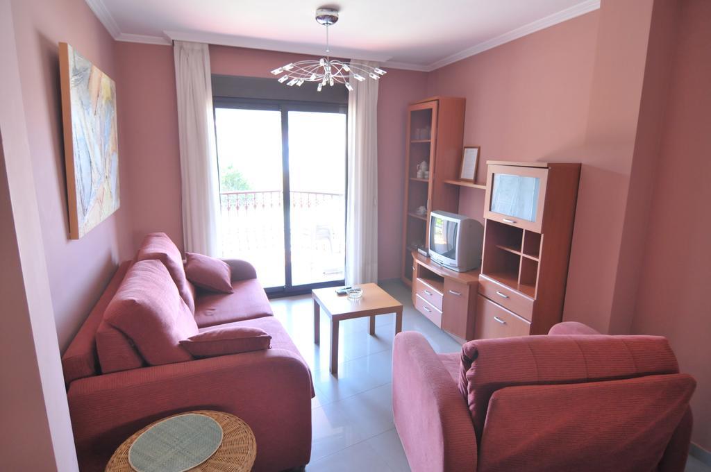 Apartamentos Turisticos Vilagarcia- Rio Ulla Вілагарсія-де-Ароуса Номер фото
